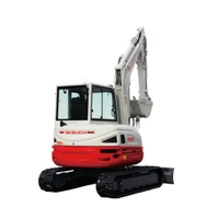 pelle takeuchi TB 260 sur chenilles travaux publics et batiment